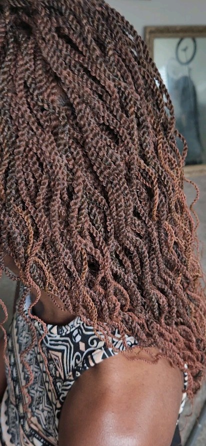 Hairstyle by Mariette Bondey