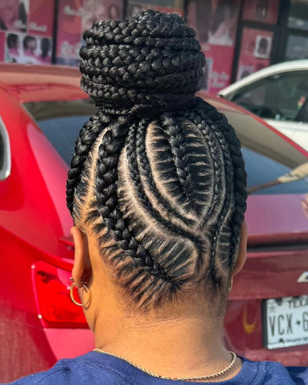 Hairstyle by Mariette Bondey